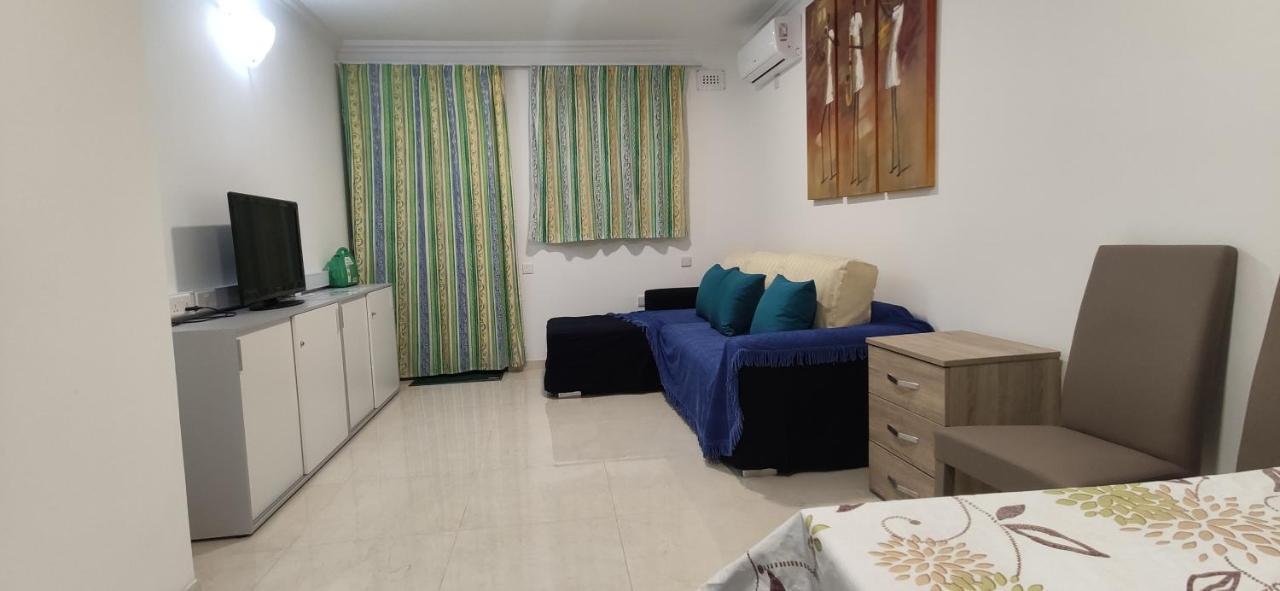 One Bed Room Apartment With Terrace Marsaskala Bagian luar foto