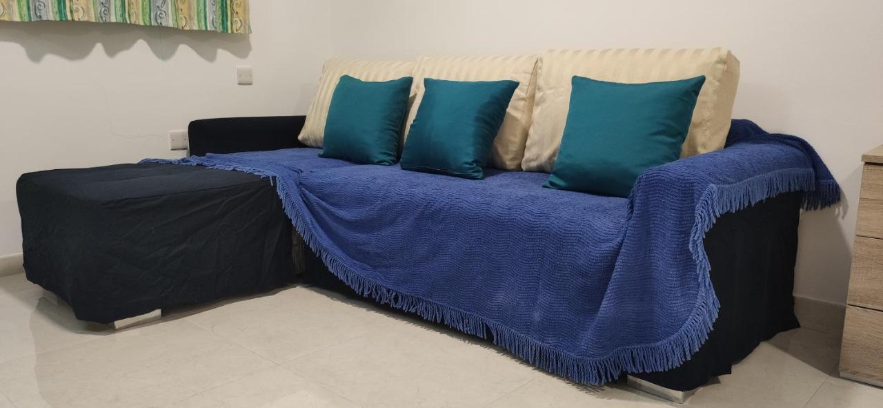 One Bed Room Apartment With Terrace Marsaskala Bagian luar foto