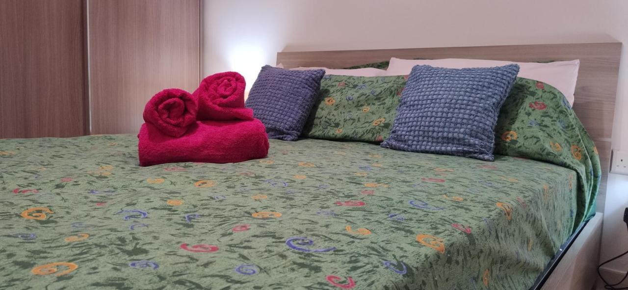 One Bed Room Apartment With Terrace Marsaskala Bagian luar foto