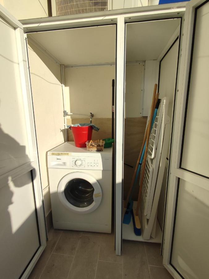 One Bed Room Apartment With Terrace Marsaskala Bagian luar foto